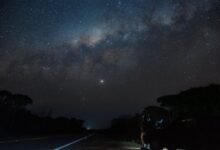 why stars explode