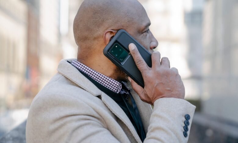 phone signal in buildings
