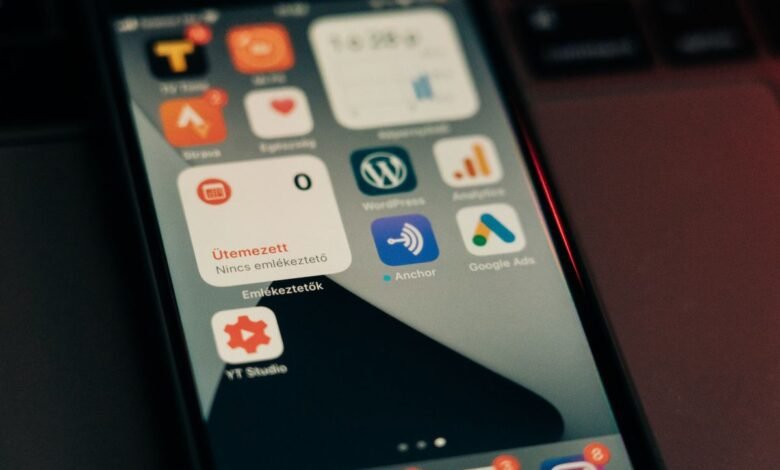 Phone screen full of unread notifications